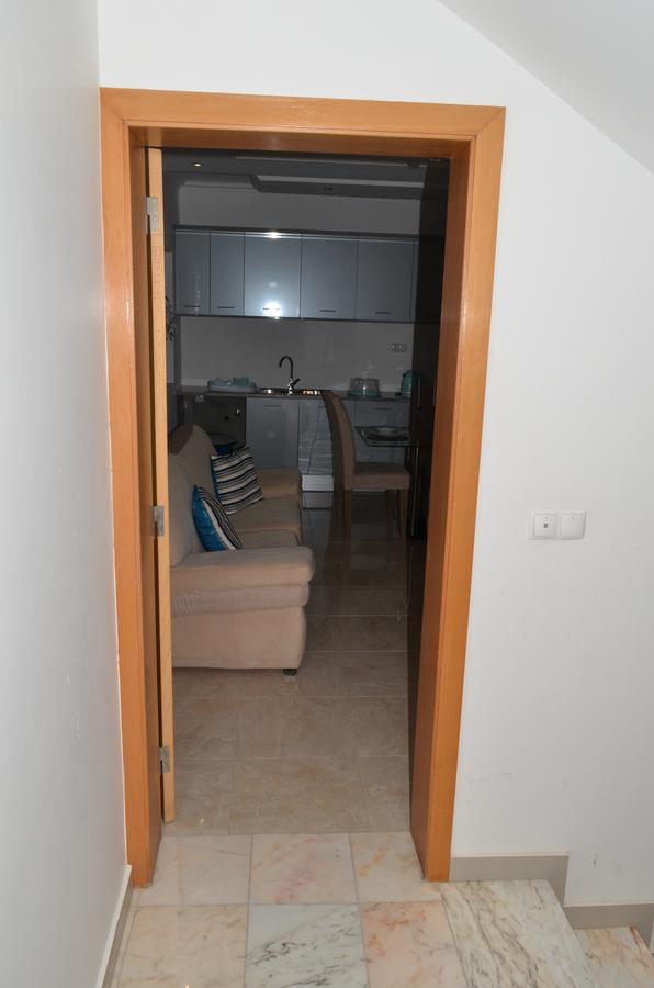 House Goncalves Lägenhet Praia Exteriör bild